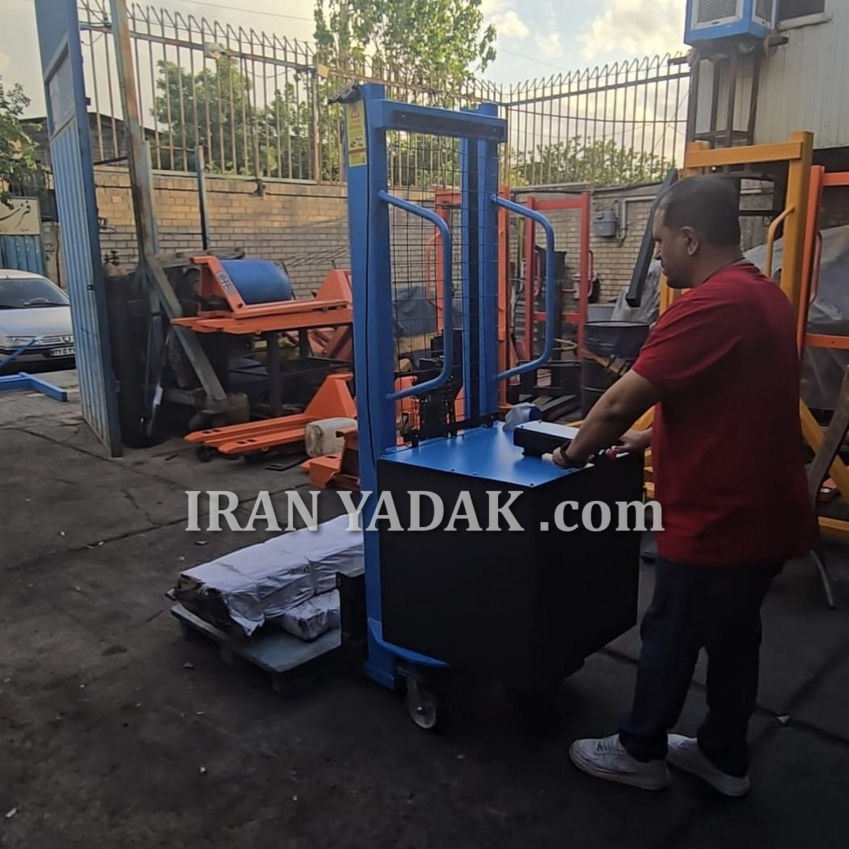 فروش بدون واسطه استاکر برقی